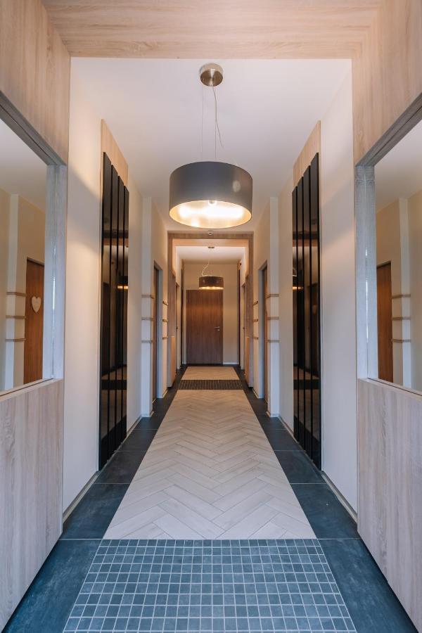Hotel Vadvirag Panzio à Ágfalva Extérieur photo